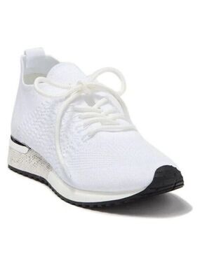 ZELLA BNWOT Womens Size 10 "Rorie" knit Sneaker white lightweight NEW